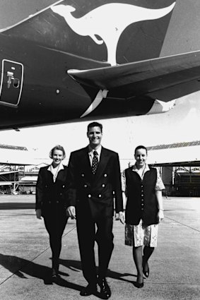 The first crew to wear the new Qantas uniform leave on a flight from Sydney to Adelaide this morning. This will be the first time the outfits have been seen by the flying public. August 17, 1994.