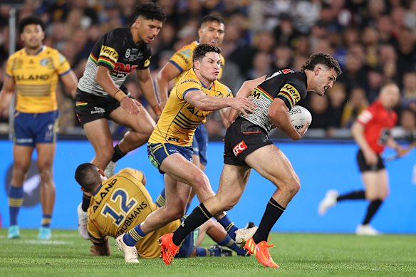 MItchell Moses tries to stop Nathan Cleary during the 2022 grand final. Could they play together in Origin I?