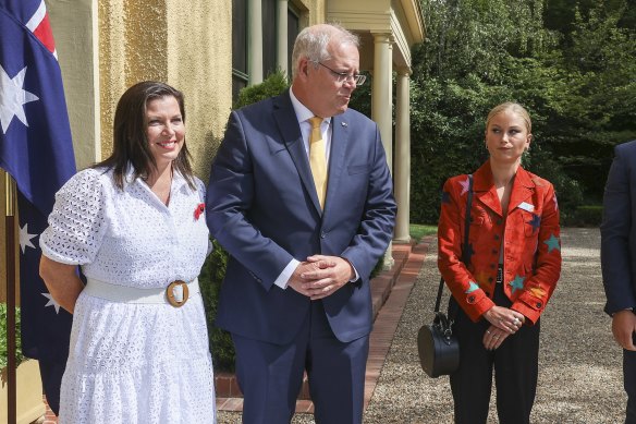 Grace Tame with Prime Minister Scott Morrison and Jenny Morrison.