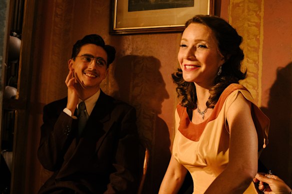 Gwyneth Paltrow stars with Timothée Chalamet in Marty Supreme.