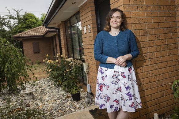 Laurel Maddalon found it a challenge to buy her first property on a single wage.