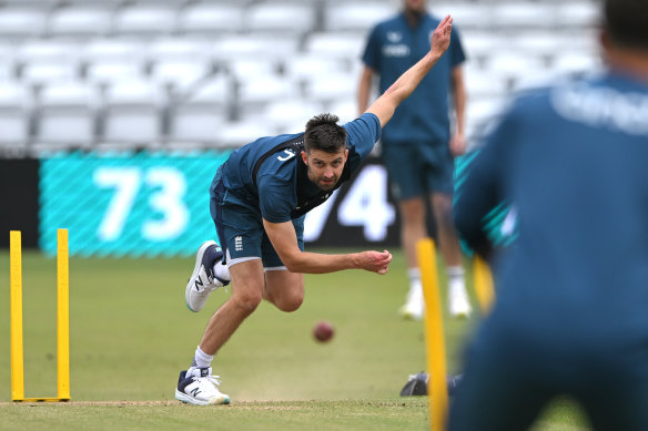 Mark Wood has replaced veteran paceman Jimmy Anderson in England’s third Test squad.