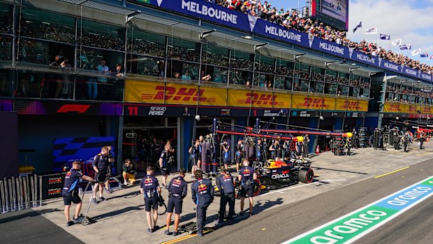 Pit lane at Albert Park during the 2024 race.