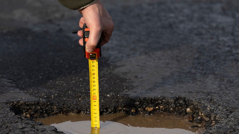 Pothole report backs Victorian voters' road rage