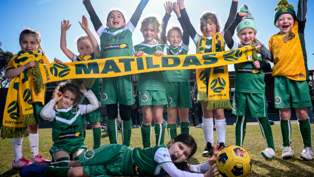 As it happened: National housing target to be increased; Matildas prepare for Women’s World Cup semi-final clash with England