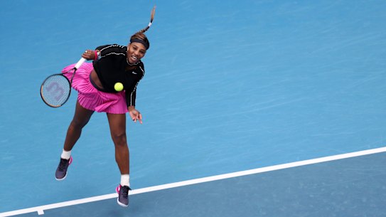 ELBOURNE, AUSTRALIA - FEBRUARY 01: Serena Williams of The United States of America serves in her Women’s Singles Round of 32 match against Daria Gavrilova of Australia during day two of the WTA 500 Yarra Valley Classic at Melbourne Park on February 01, 2021 in Melbourne, Australia. (Photo by Jack Thomas/Getty Images)