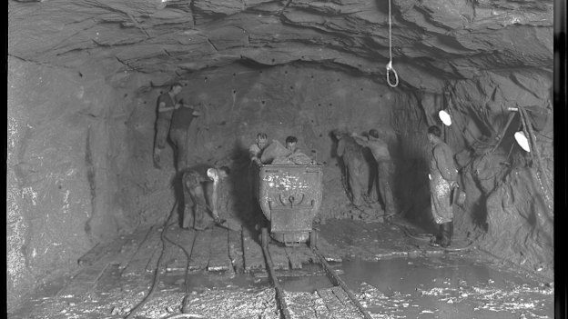 Garden Island air raid tunnel under construction.