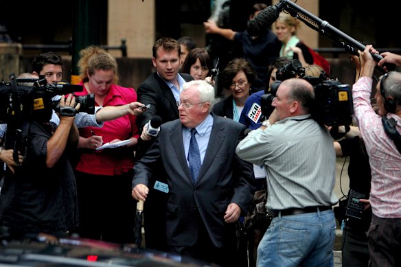 Former Labor federal minister Graham Richardson departs after answering questions in his second appearance before the McGurk parliamentary inquiry at NSW State Parliament in 2009. 