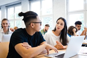 Business master’s programs continue to attract early career
professionals – but now even earlier in their careers than before.