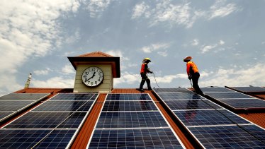 Households  and businesses would be enticed to put solar panels on their roofs.