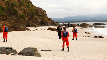 SES volunteers scoured the beach on Tuesday, but failed to find any trace of Theo Hayez.