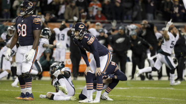 Cody Parkey reacts after missing the field goal that would have won the game for the Chicago Bears.