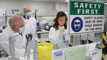Coronavirus Updates Live Victoria Data Simply 11 Covid 19 Instances Nsw On Excessive Alert After Taxi Driver Labored Whereas Contaminated As Australian Dying Toll Jumps To 851 Spontac News