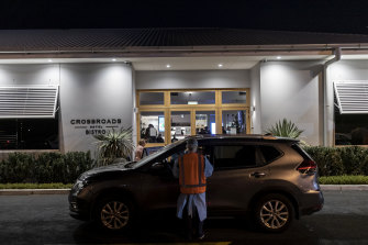 Coronavirus Australia Crossroads Hotel Patrons Test Positive For Covid 19 One Victoria Linked Case
