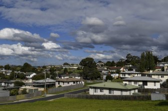 Residents of areas including Morwell will be subject to similar restrictions to metropolitan Melbourne from midnight.