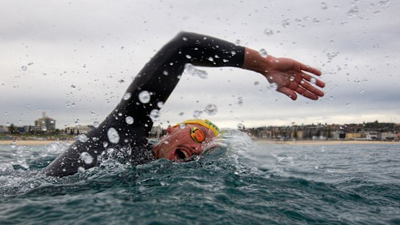 Australia prevailed in the open water relay to start the Duel in the Pool.