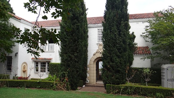 In happier times ... 46 Vaucluse Road Vaucluse before it was demolished.