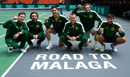 Lleyton Hewitt (third from right), with Matt Ebden, Jordan Thompson, Thanasi Kokkinakis, Max Purcell and Alexei Popyrin.