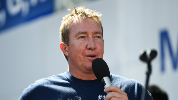Trent Robinson speaks to the Roosters faithful after winning last year's premiership.