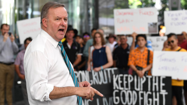 Anthony Albanese addresses a crowd of farmers and rural residents from the Darling Downs region protesting outside the Commonwealth offices in Brisbane on Tuesday.