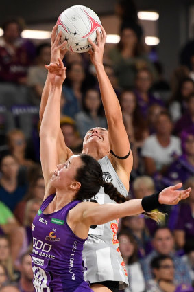 Ashleigh Brazill rises for the Pies.