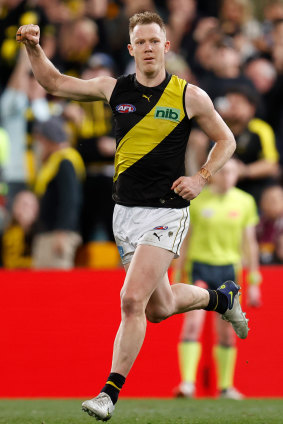 Jack Riewoldt celebrates a goal in the elimination final against the Brisbane Lions.