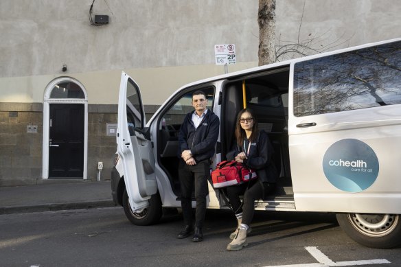 Cohealth’s alcohol and drug outreach leader Danny Jeffcote and community health nurse Xi Chen in Collingwood.