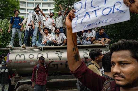Celebrations erupted in Delhi, with thousands of youngsters chanting victory slogans and dancing.