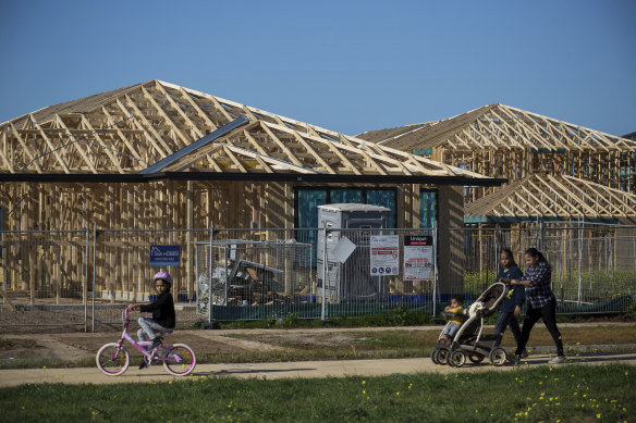 The Berejiklian government will axe stamp duty for first home buyers on new homes priced under $800,000.