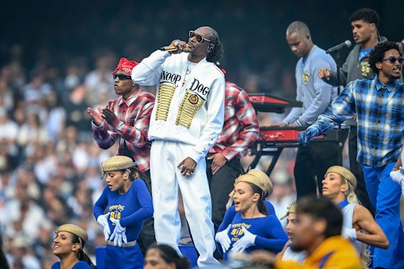 Snoop changed some lyrics in a bid to make his show more family friendly.
