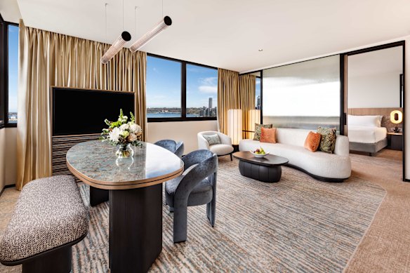 The generous premier river view suite boasts with expansive views. 