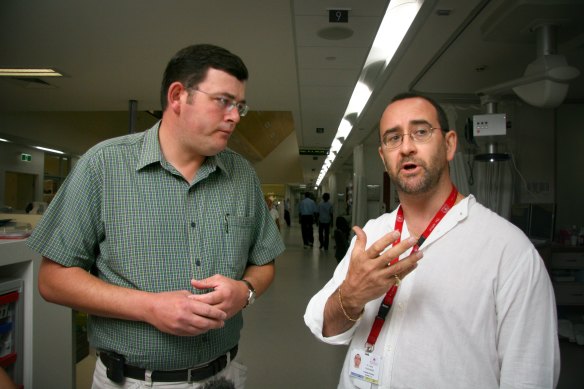 Then-health minister Daniel Andrews with ICU director Carlos Scheinkestel during a visit to the Alfred Trauma Centre in February 2009.