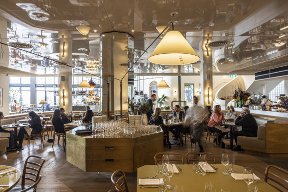 Cityfields is a grand new restaurant at Chadstone Shopping Centre.
