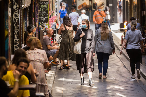 Diners, shoppers and pedestrians fill Centre Place post-lockdown on Thursday.