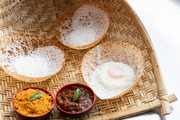 Egg hoppers.