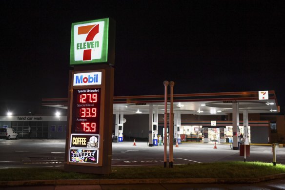 Seven has lodged documents with the federal court demanding convenience store 7 Eleven remove a series of trademarks. 