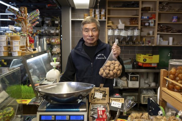 Prahran market trader and owner of The Sweet and Nut Shop Hu Wan has been given his marching orders. He says he’s being forced out by management.