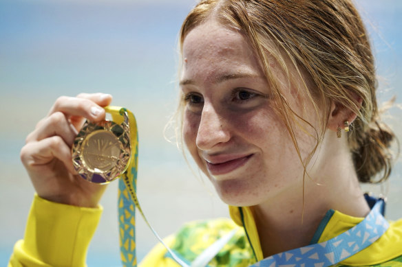 An emotional Mollie O’Callaghan following her upset 100m freestyle win.