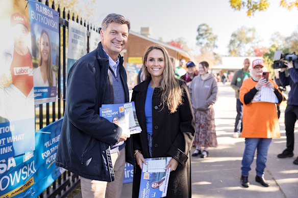 Liberal Candidate Raissa Butkowski with Liberal Leader Angus Taylor on byelection day. 