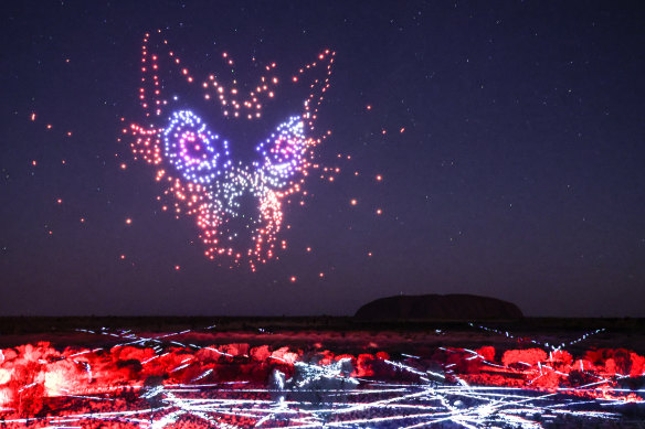 Wintjiri Wiru’s 1100 drones makes it one of the world’s largest drone shows. 