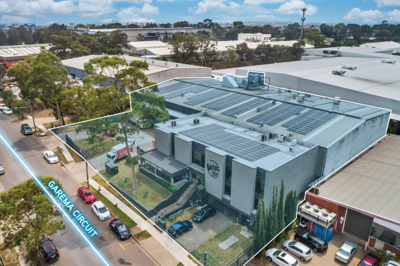 Garlo’s Investment Pty Limited has sold a 3561 sq m freehold warehouse at 5-7 Garema Circuit, Kingsgrove 