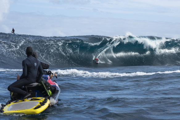 Laura Macaulay surfs The Right near Walpole on WA’s south coast. 