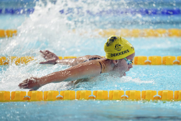 Elizabeth Dekkers en route to gold in the women’s 200m butterfly final.