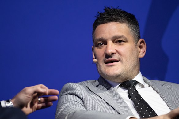 Former Carlton forward Brendan Fevola voiced the frustration being felt by many Blues fans.