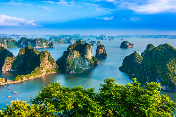 Around 1600 limestone karsts soar from Ha Long Bay.