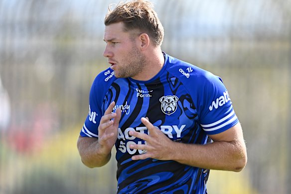 ‘It scared me’: Chad Townsend collapses on plane to Vegas