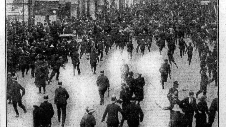 Flashback 1923 Police Strike Melbourne Descends Into Anarchy