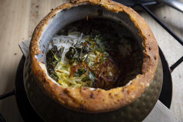 Inside the parda biryani.