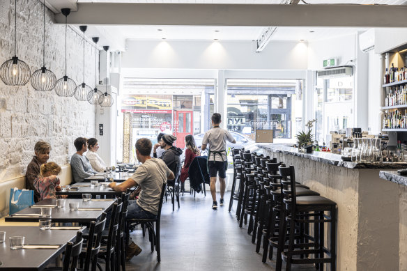 Rue de Thanh also serves a chef’s menu from the kitchen counter (right).