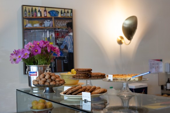 The display at Florian To-Go sits on a large brass bar.